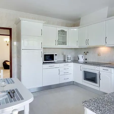 Sleeps 6 Pool Air Con Wifi Villa *